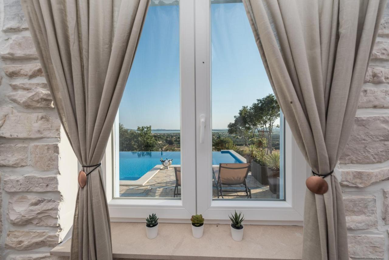 Brand New Villa Cara D Oro, Vrana Vrana  Ngoại thất bức ảnh