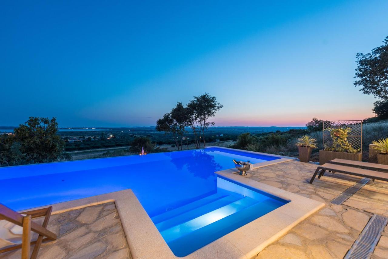 Brand New Villa Cara D Oro, Vrana Vrana  Ngoại thất bức ảnh