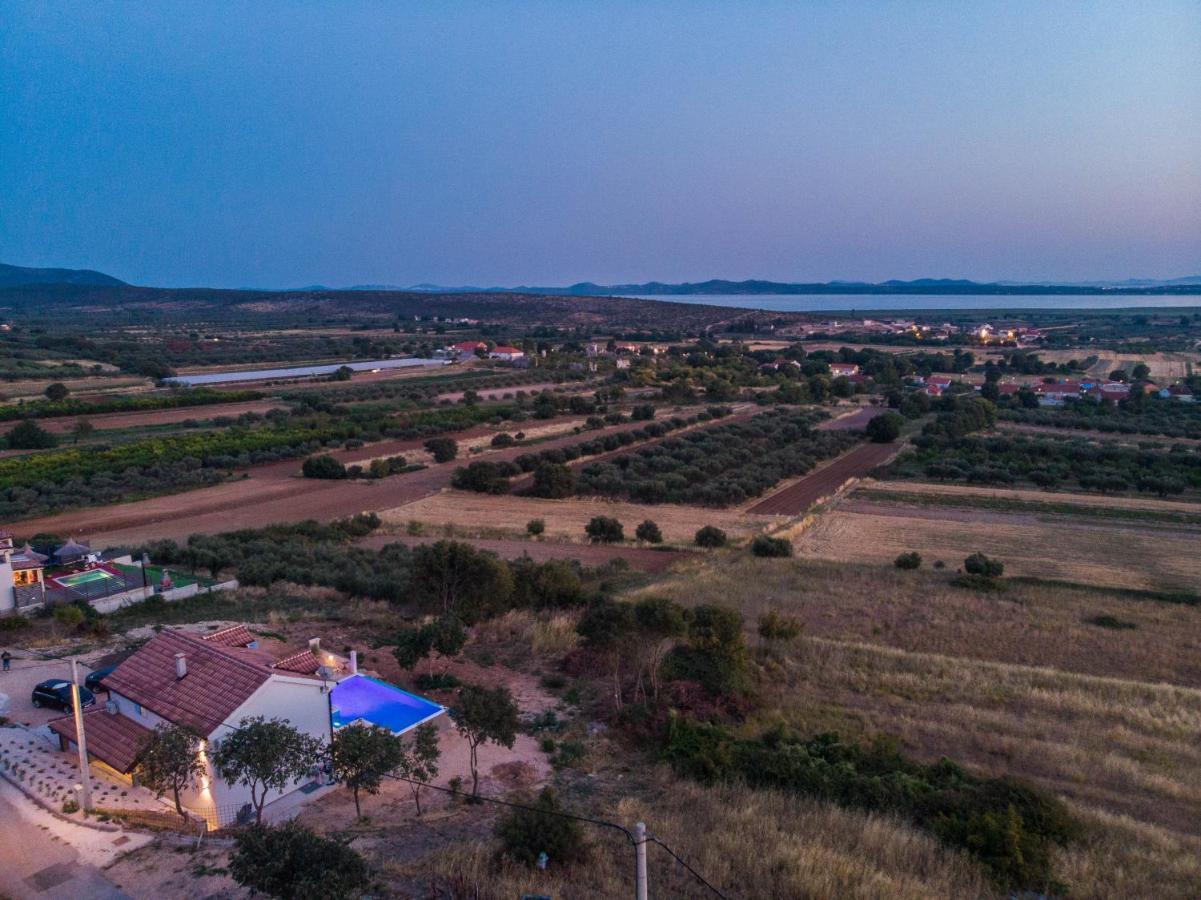 Brand New Villa Cara D Oro, Vrana Vrana  Ngoại thất bức ảnh